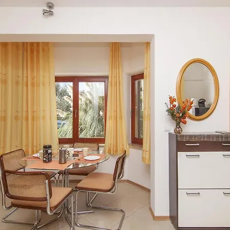 Apartment Caterina *